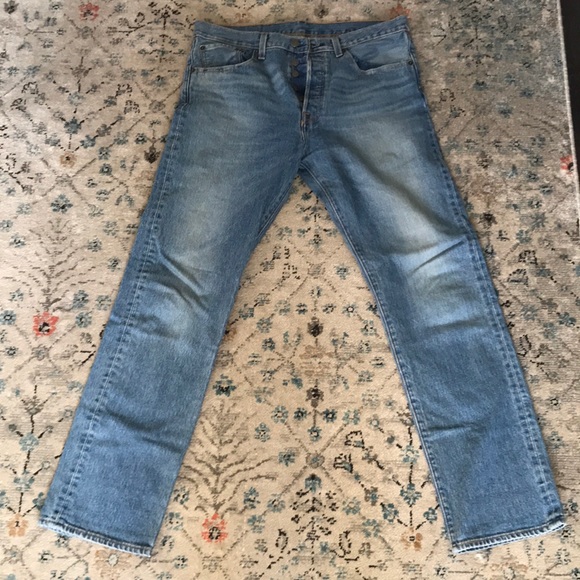 Levi Men’s 501 Jeans - Picture 1 of 3